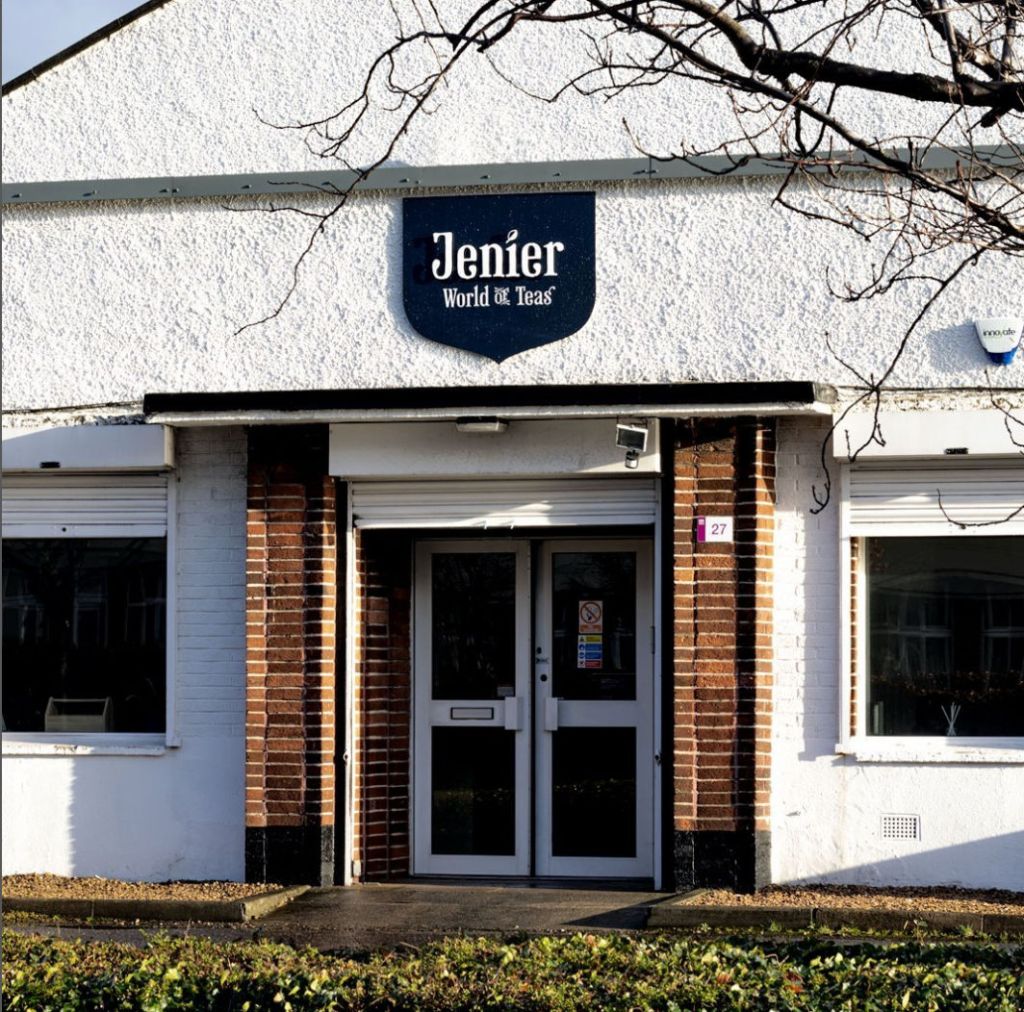  Jenier Teas